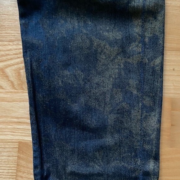 🎉 HP 🎉 7 for all Mankind Gold Foil Printed Skinny Jeans - Picture 7 of 16